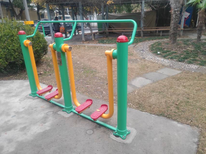 两联漫步机