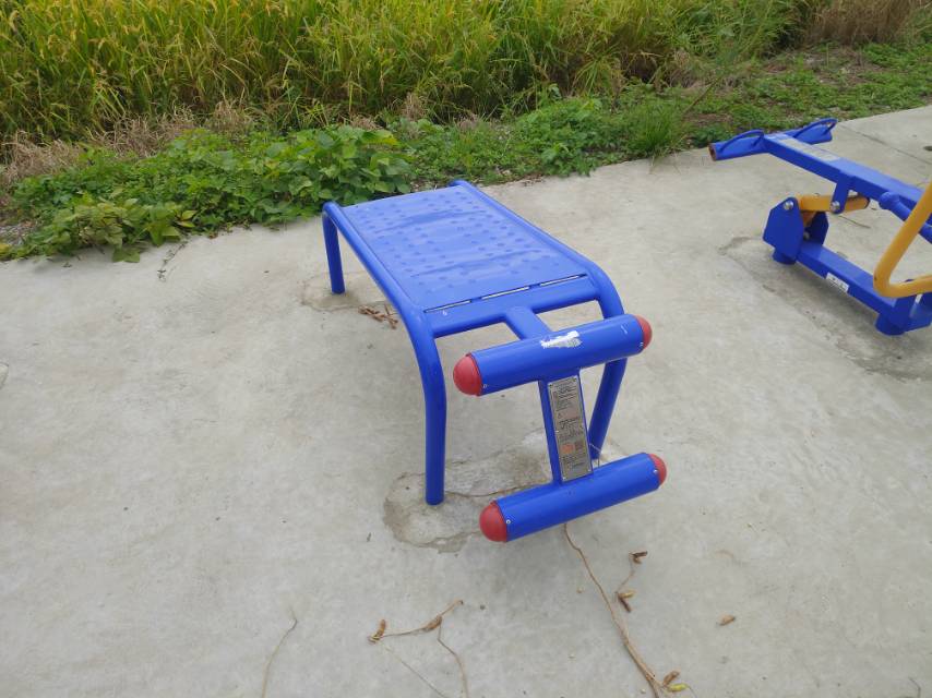 仰卧起坐板