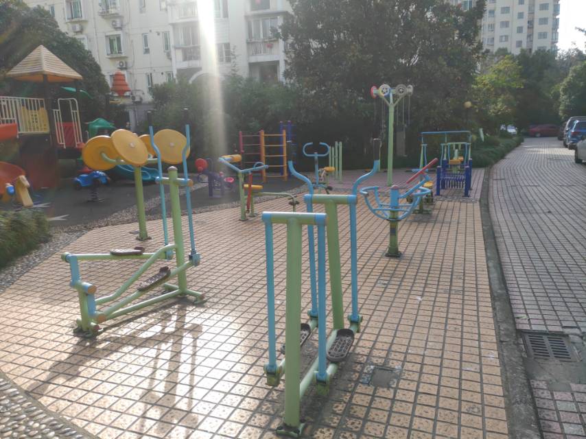 齐河三居委1127弄（怡泰家苑）健身点