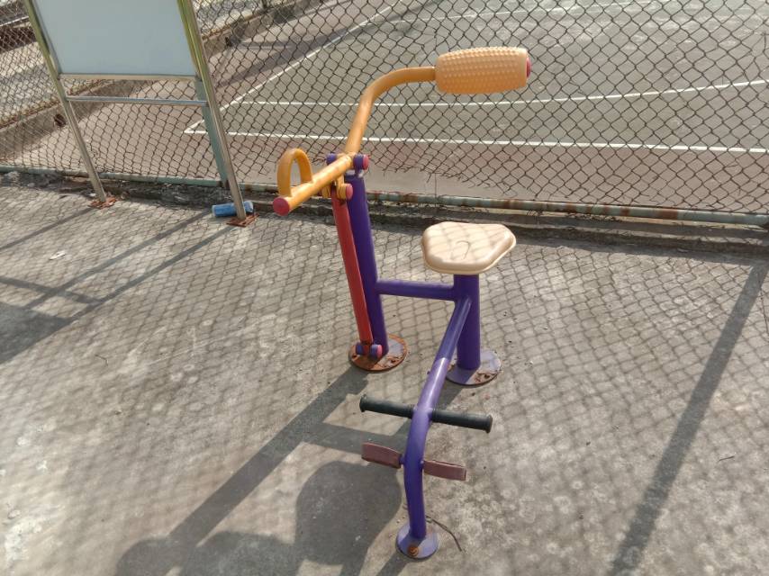 腹背训练器