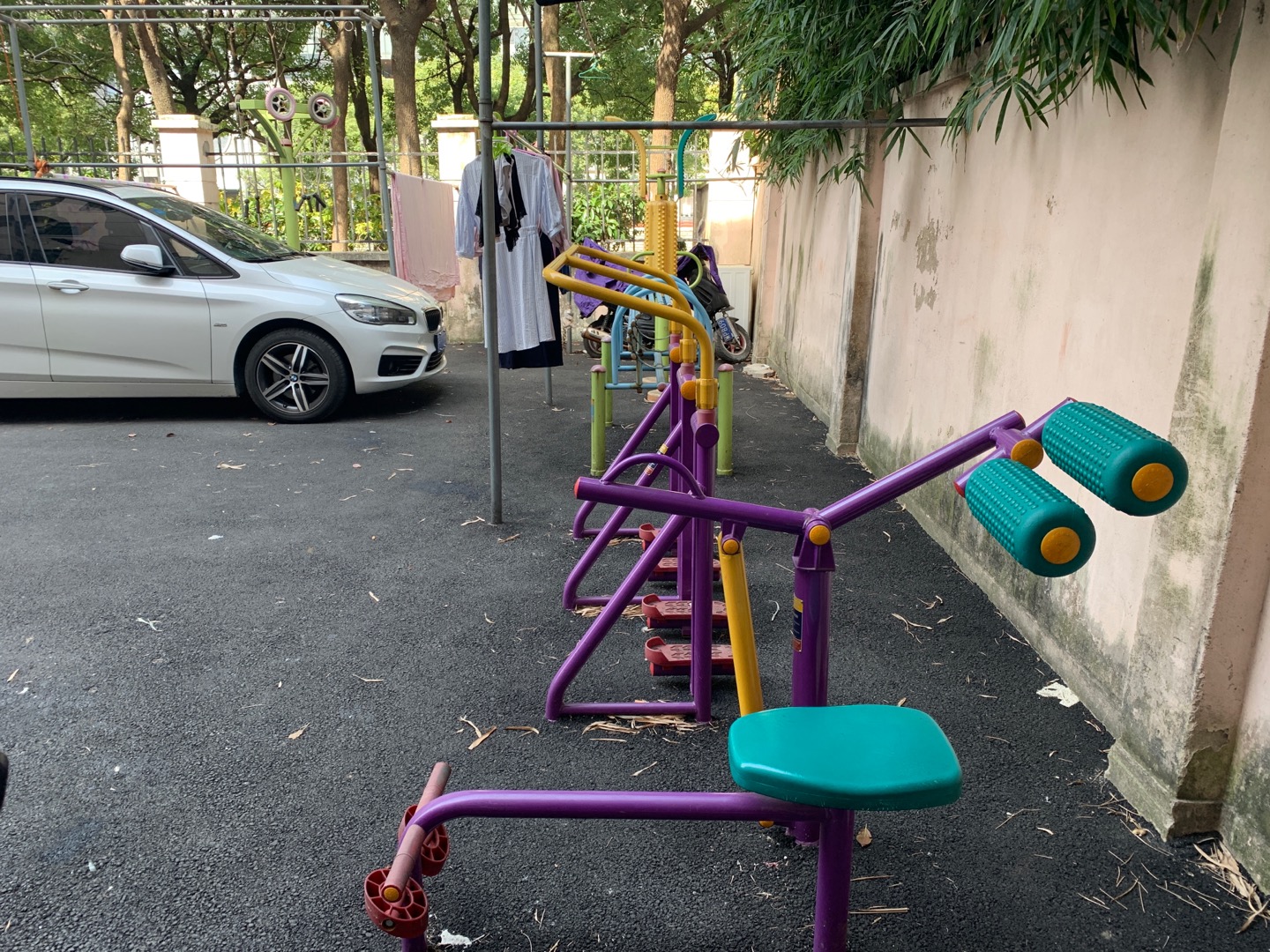杨家渡居委健身点2