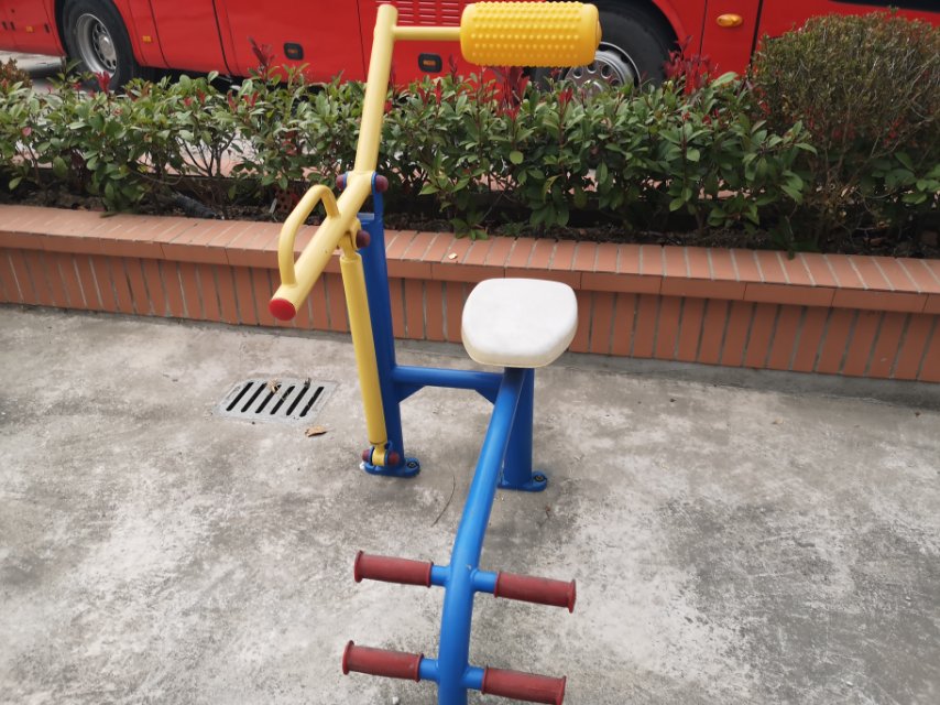 腹背锻炼器