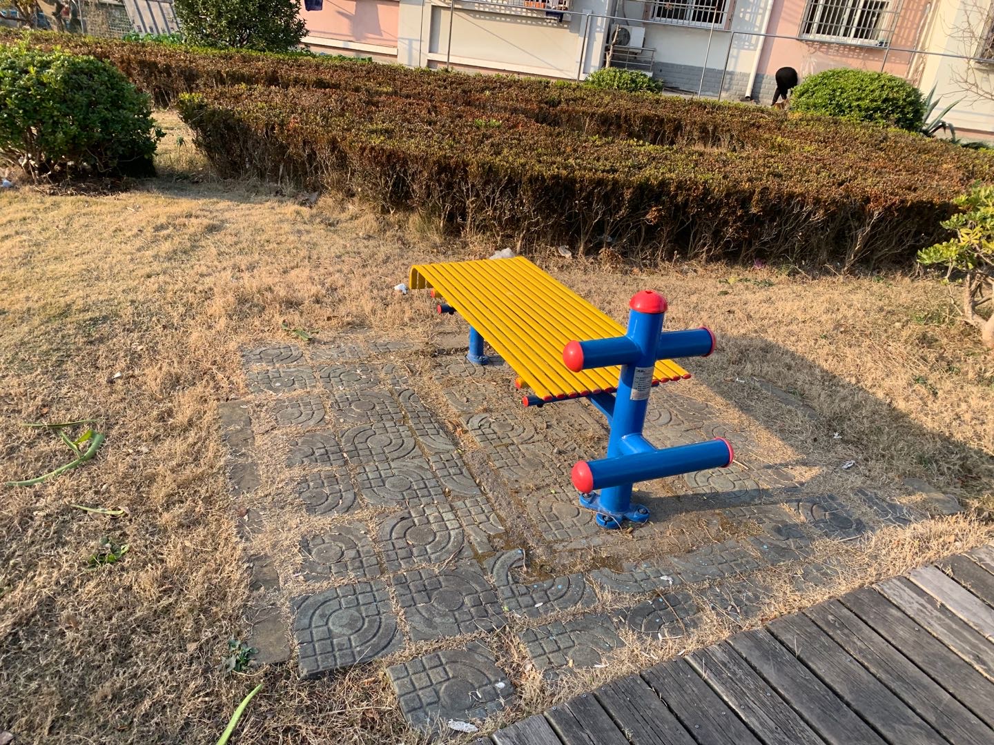 仰卧起坐板