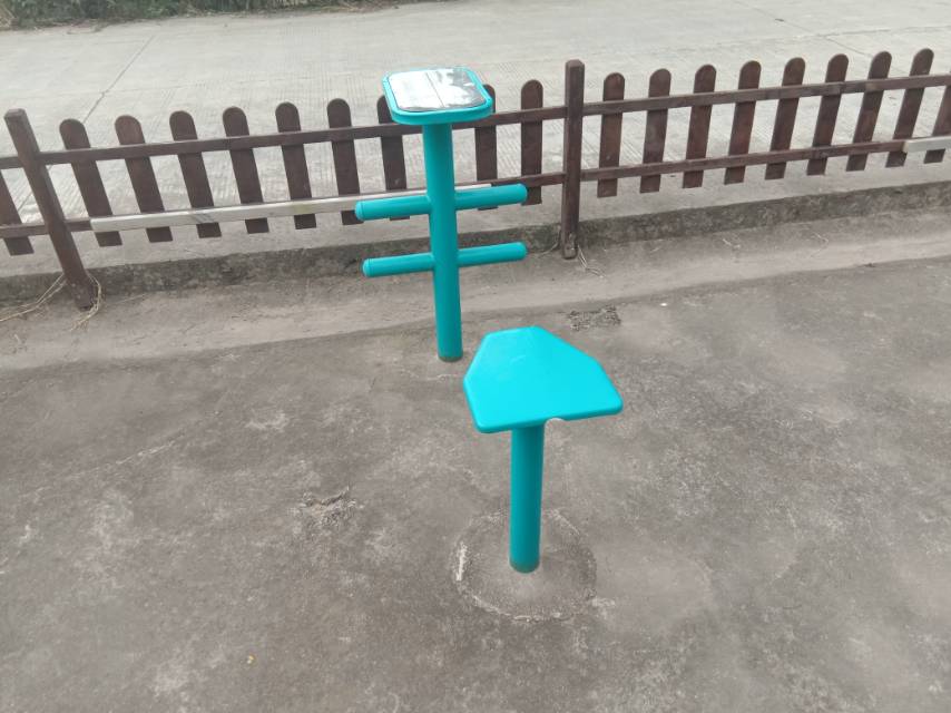 柔韧训练器