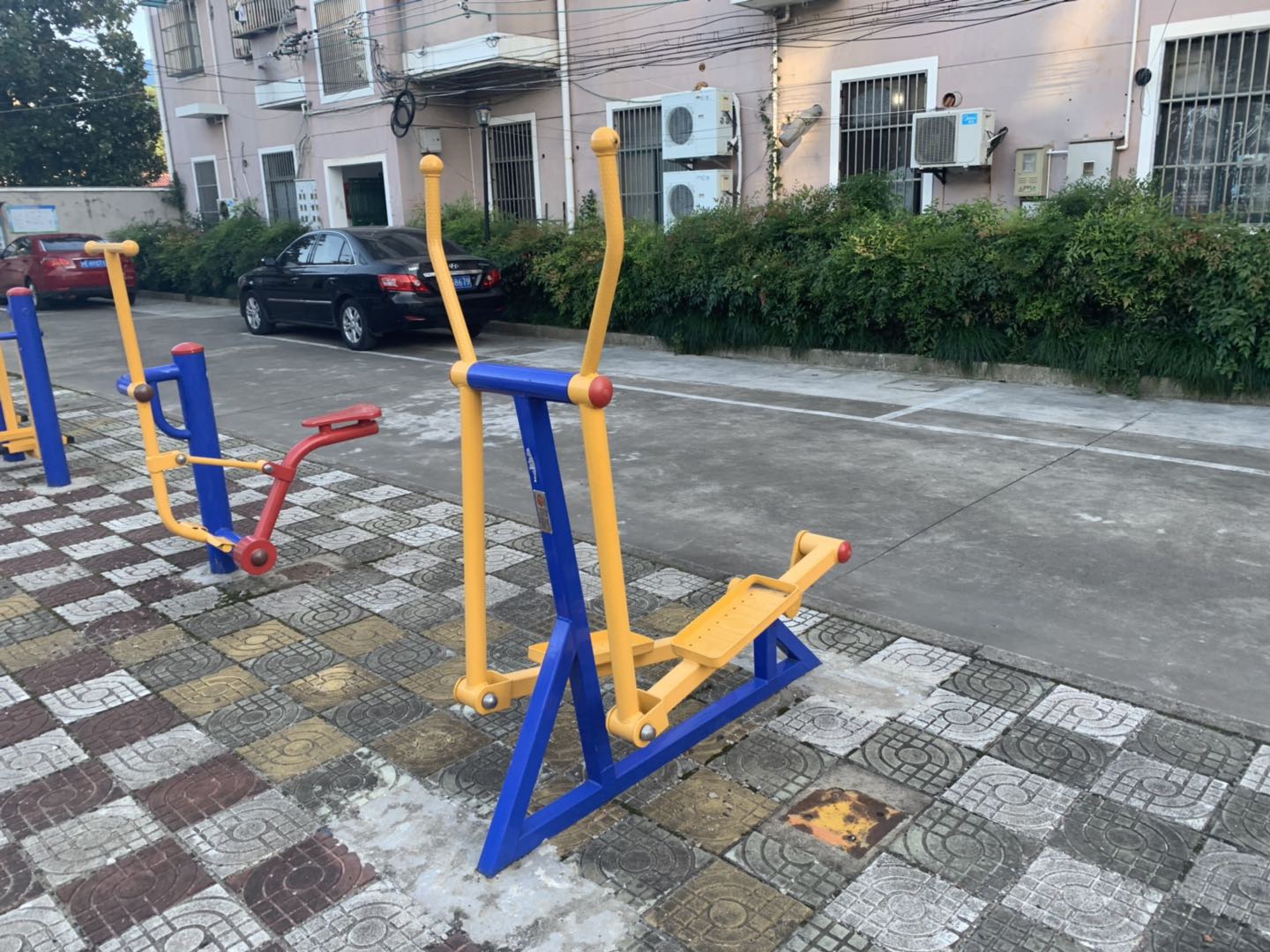 室外椭圆机