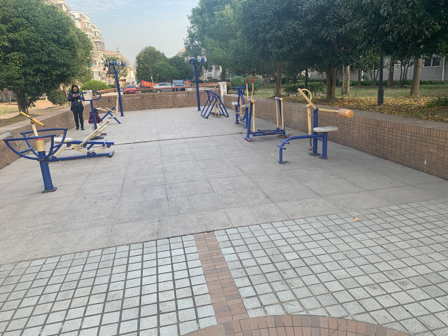 惠南镇听北居委健身点
