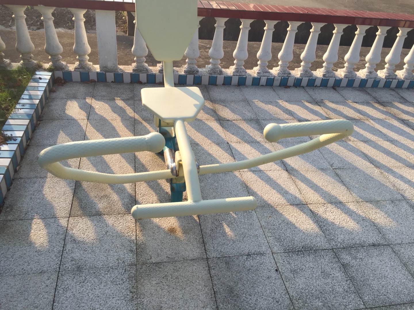 划船器