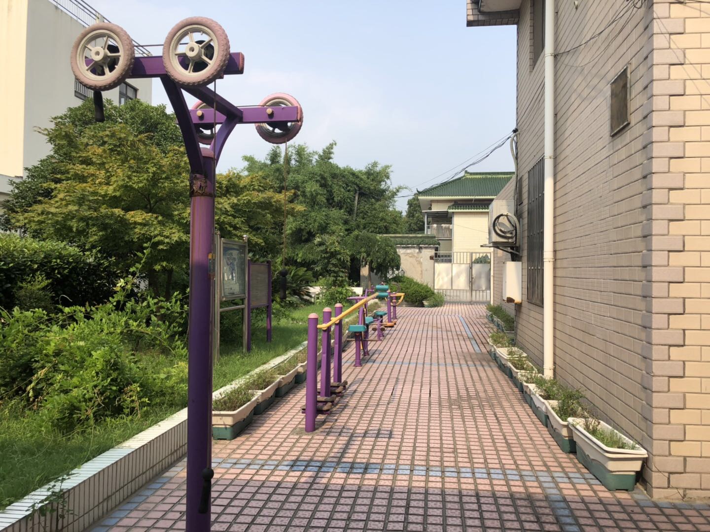 镇卫生中心健身苑点