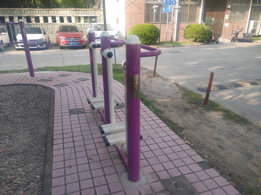 双位漫步机