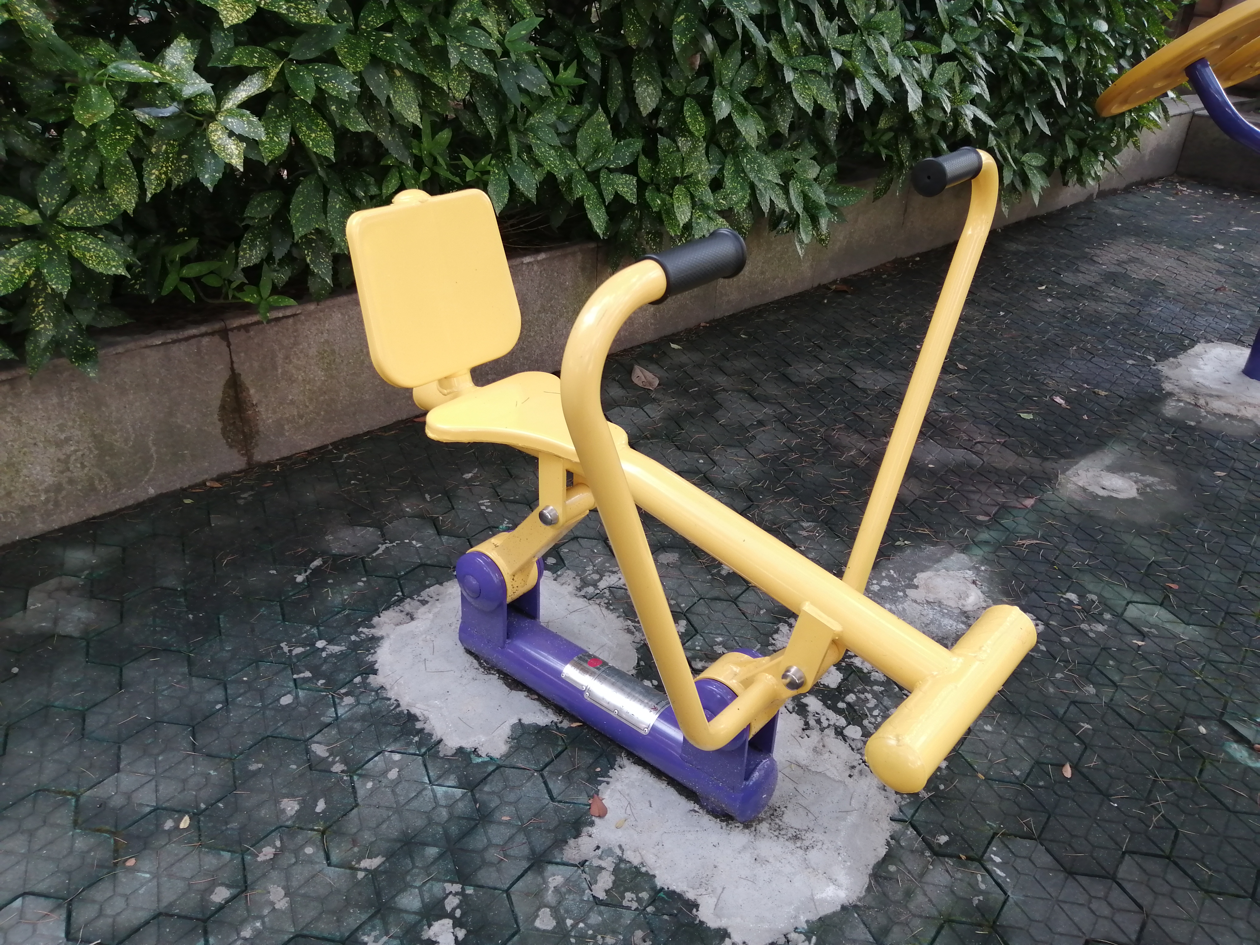 自重划船器