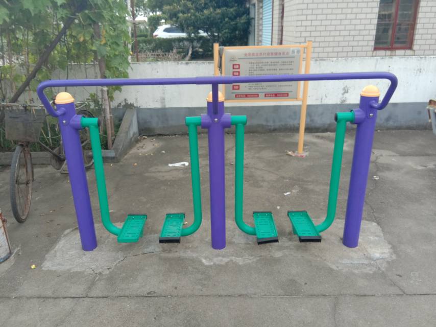 太空漫步机