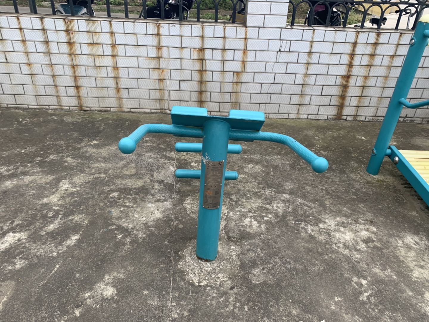 背肌训练器