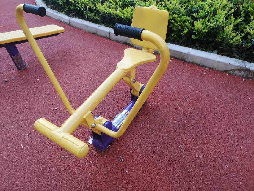 自重划船器