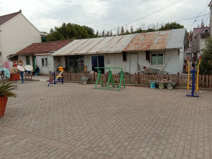 营前村9组西王家宅3号西面健身路径