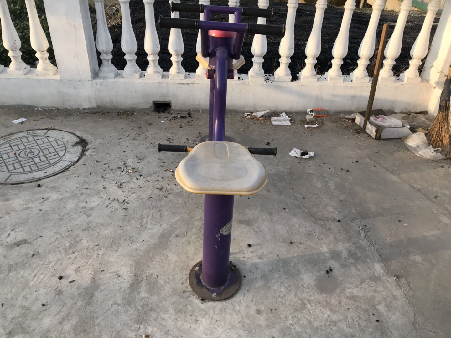 下肢训练器