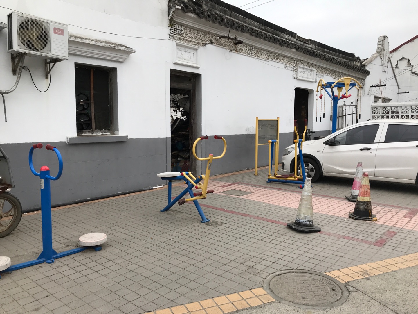 新星七队健身点