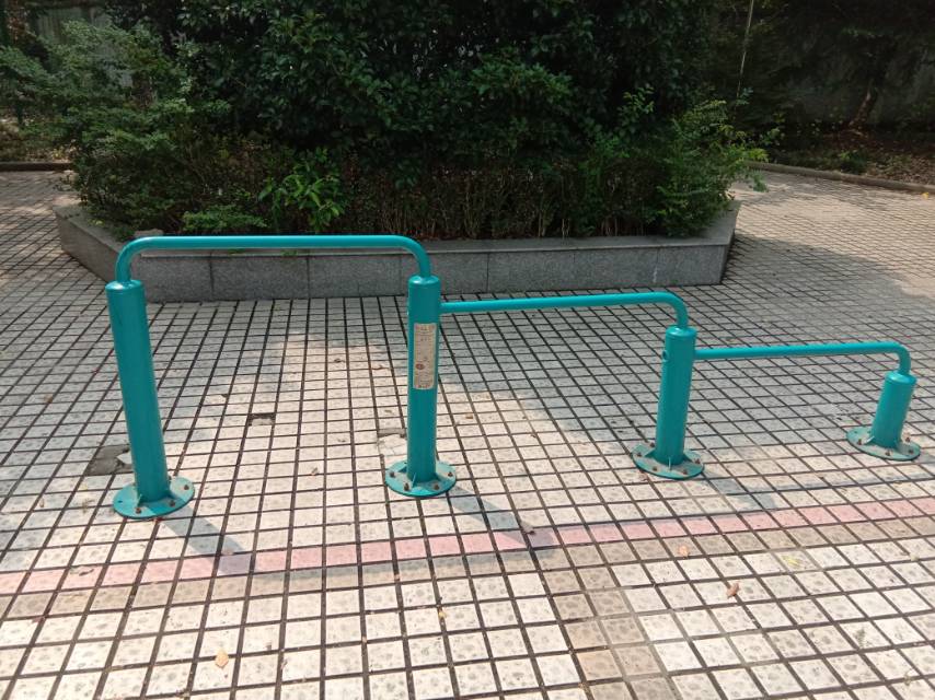弹震压腿器