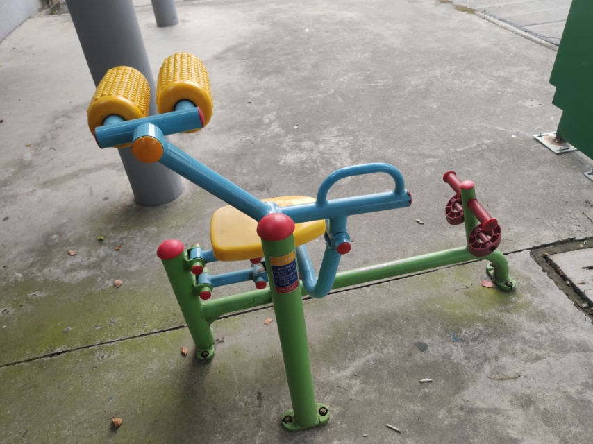 腹背锻炼器