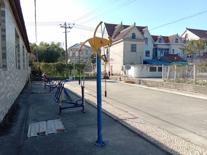 红星村20组664号前健身路径