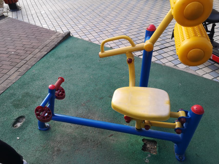自重腹背锻炼器