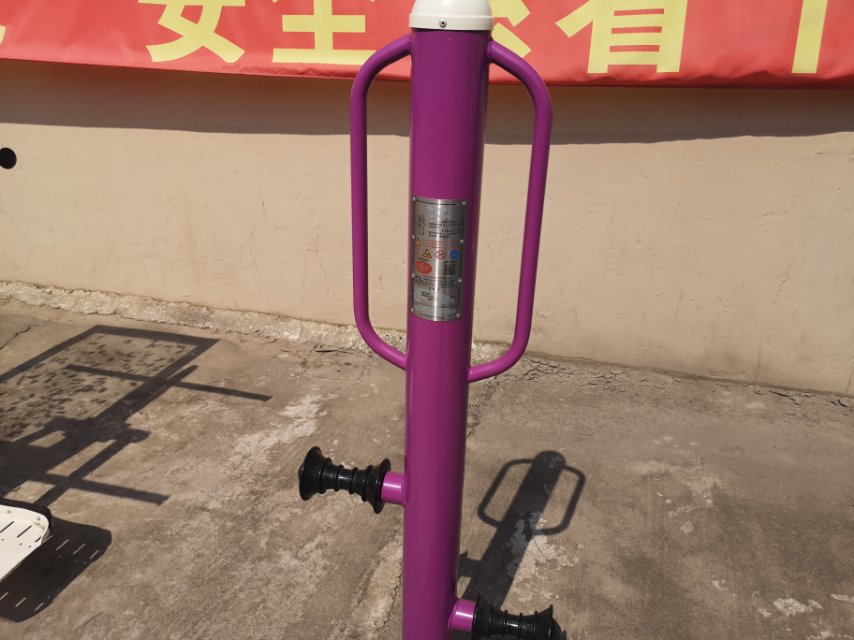 腿部按摩训练器