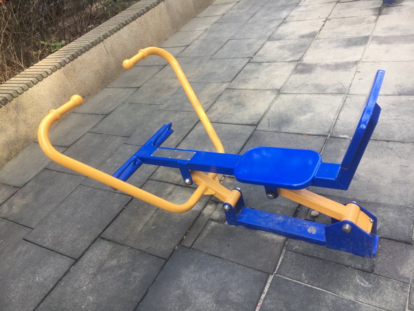 划船器