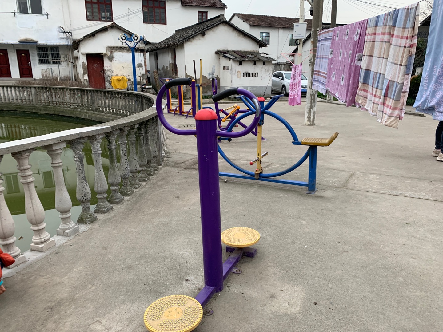 新江村陈家桥市民健身点