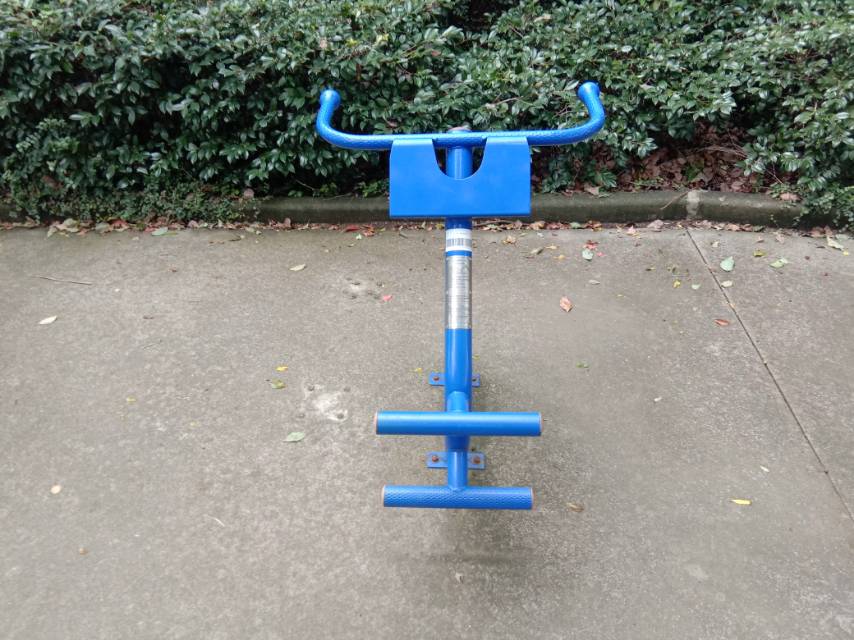 背肌训练器