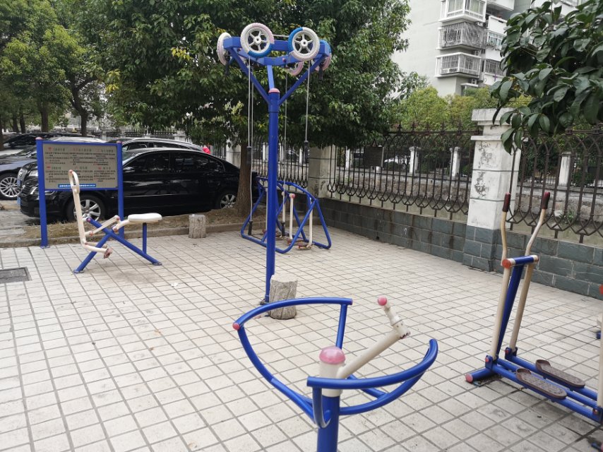 果园社区健身点