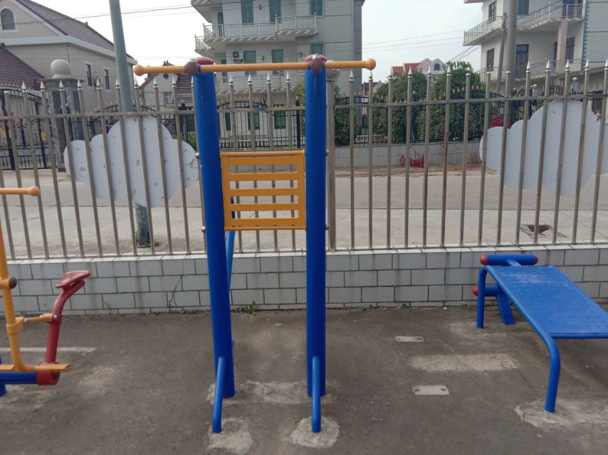 多功能锻炼器