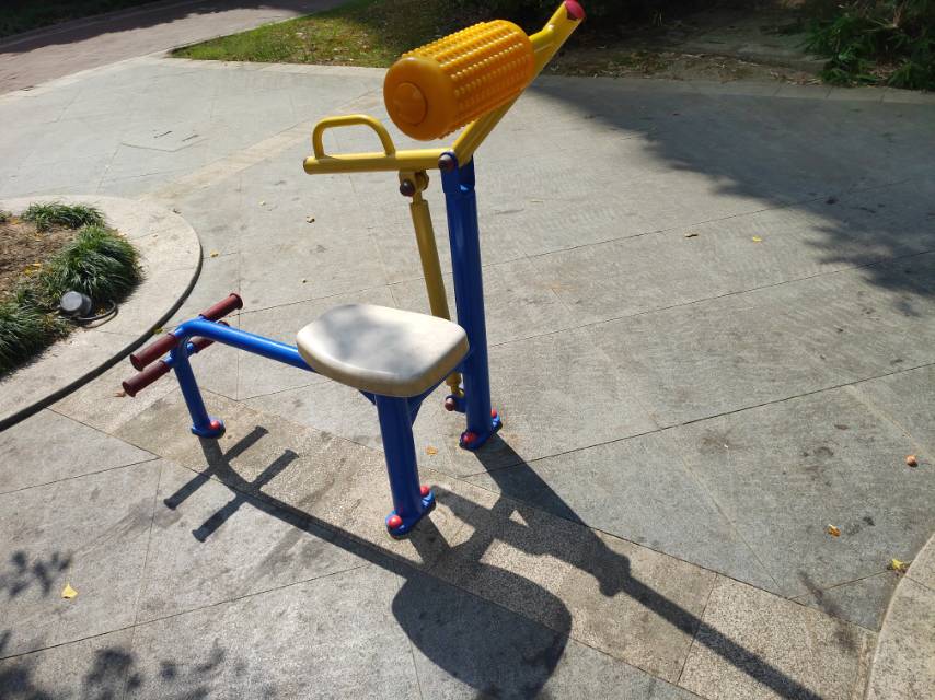 腹背锻炼器