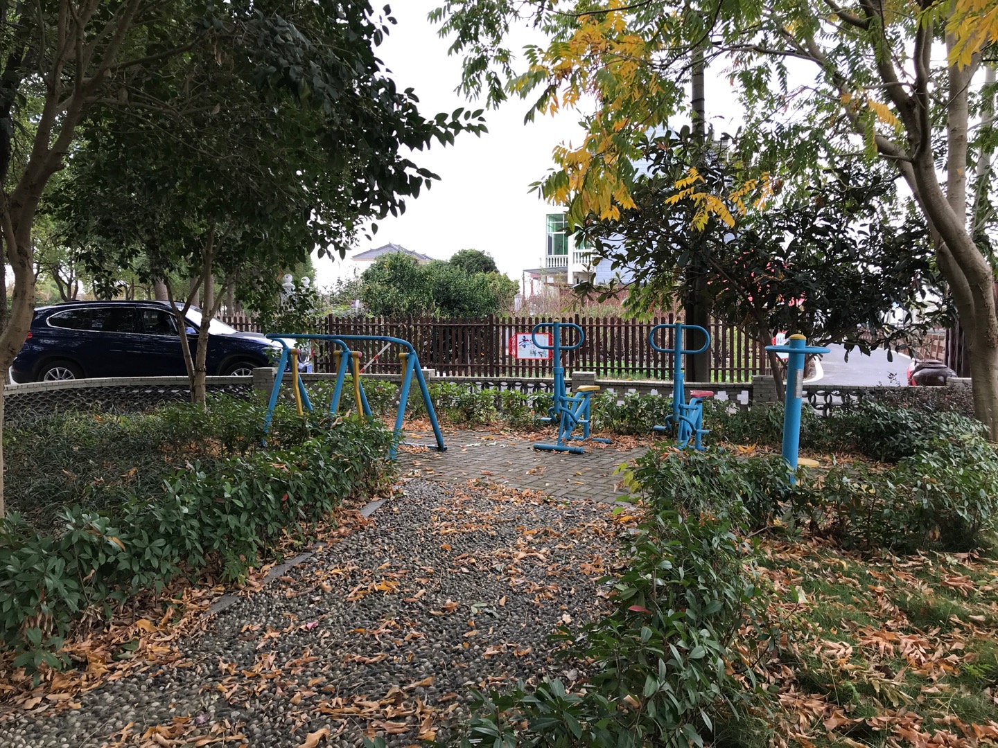 浦东新区大团镇赵桥村23组健身苑点