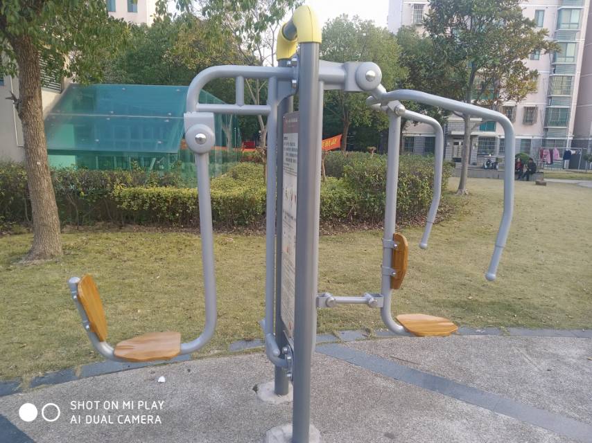 上肢训练器