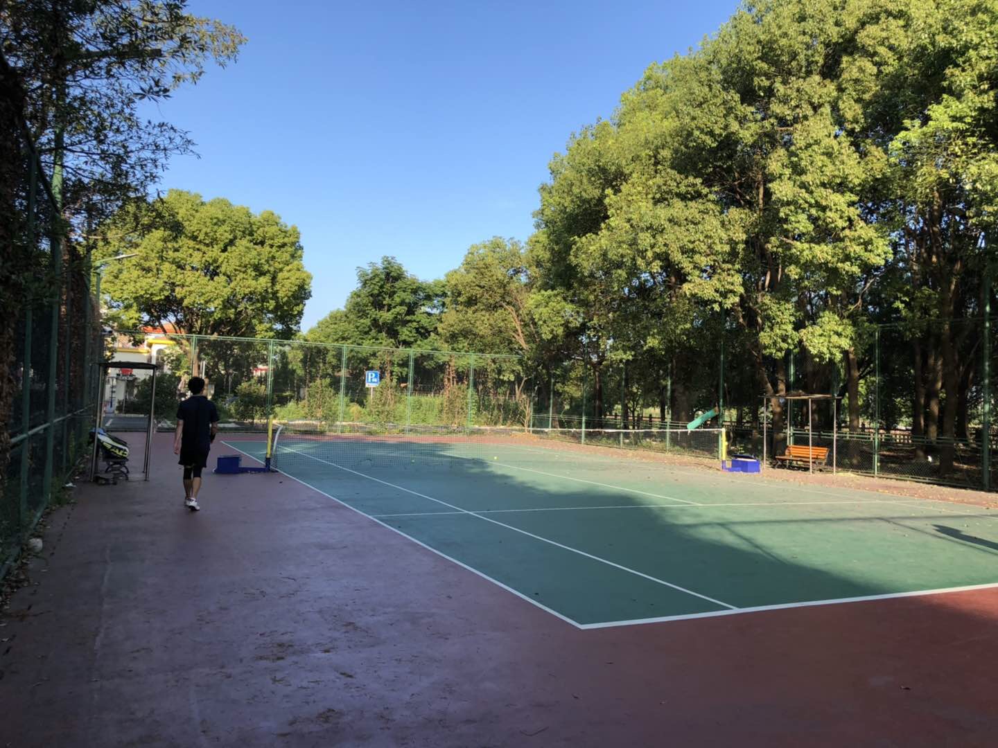 蟠桃广场市民益智健身点