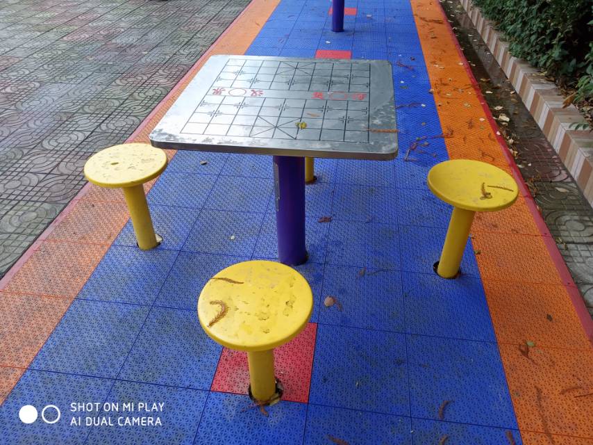 棋牌桌
