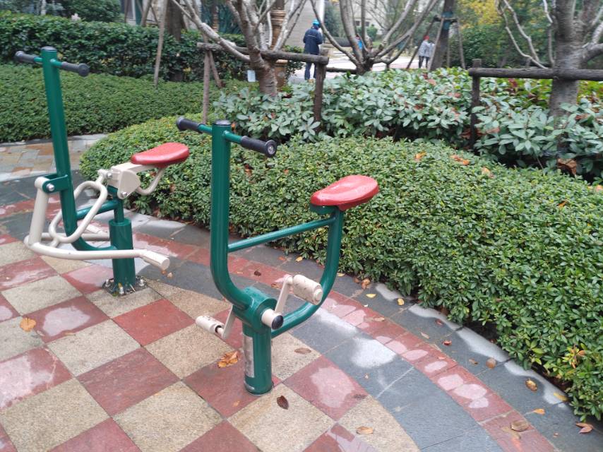 健身车