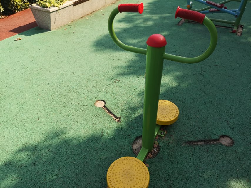 扭腰器