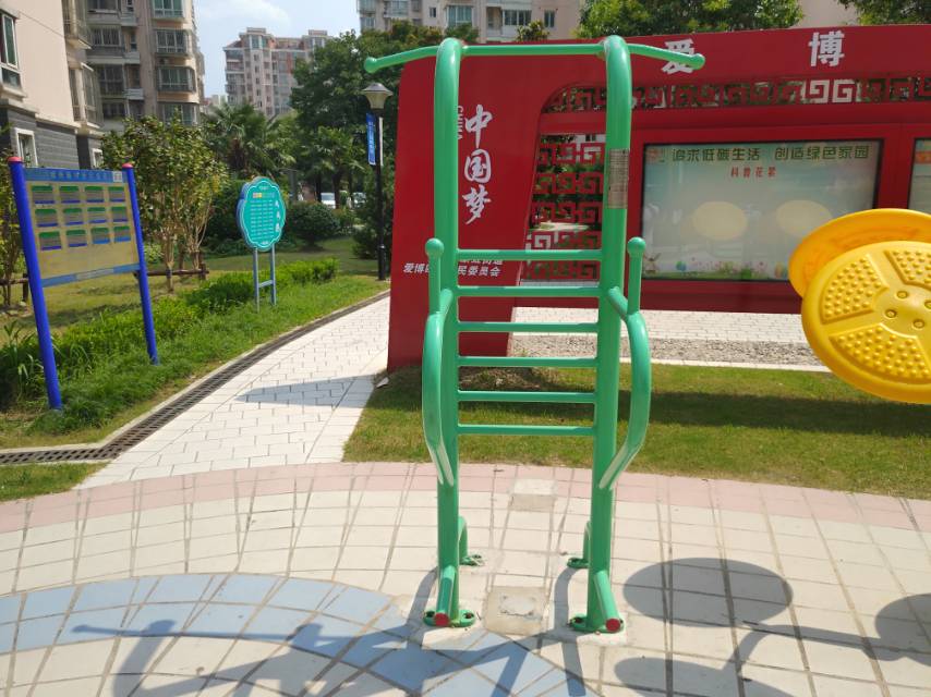 多功能锻炼器