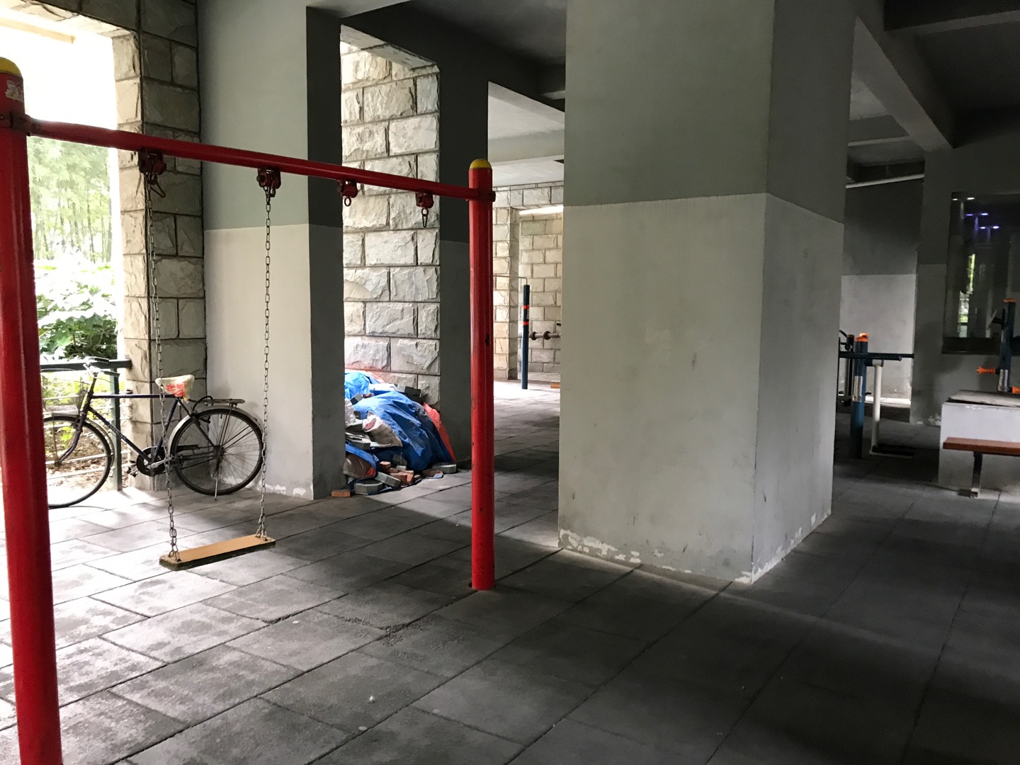 静安区曹家渡街道均泰居委健身点（安远路777弄）