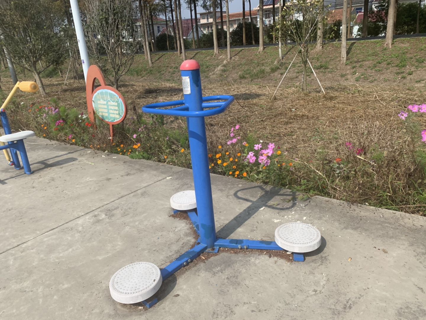 扭腰器