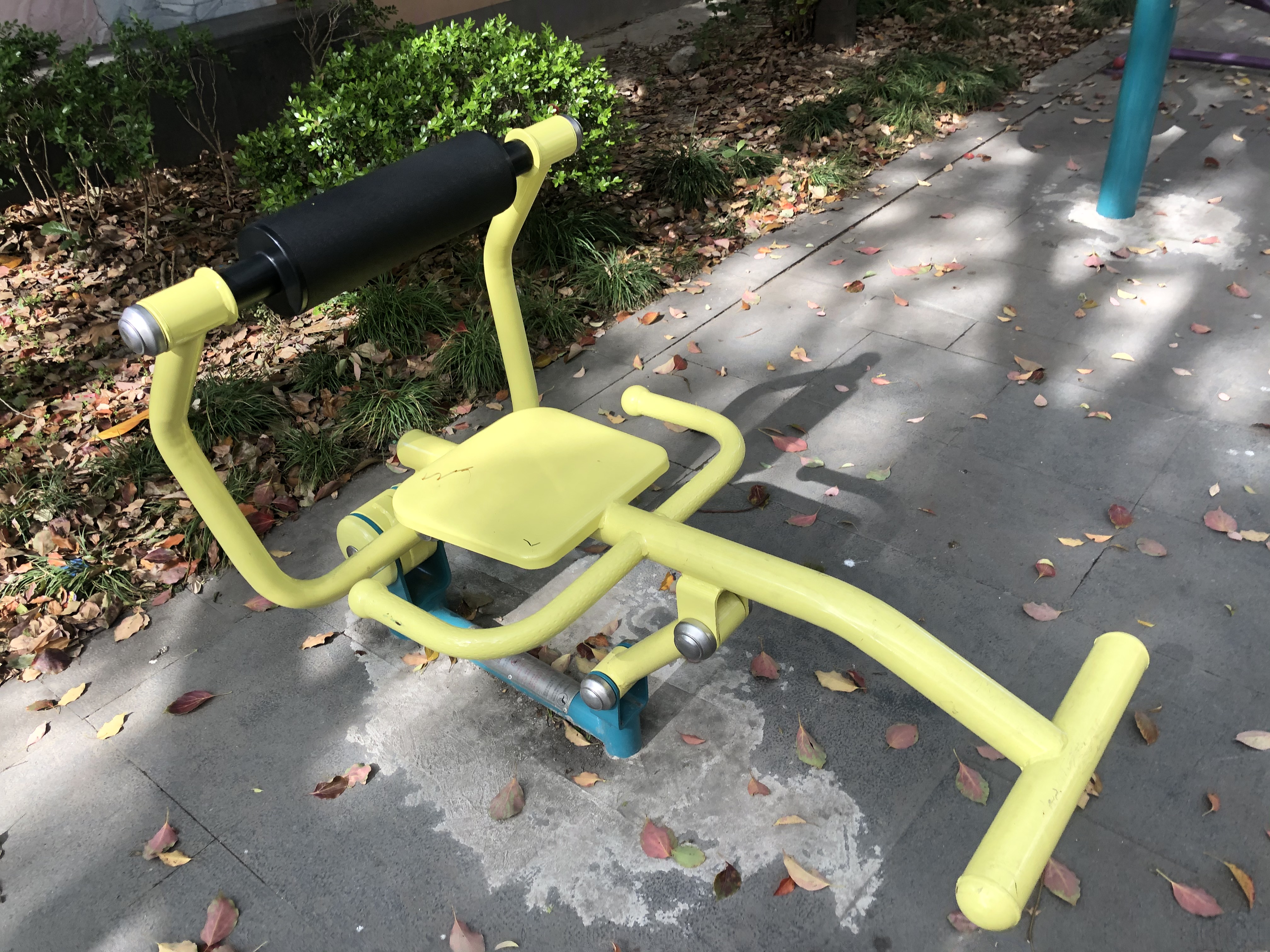 严中路373号健身点