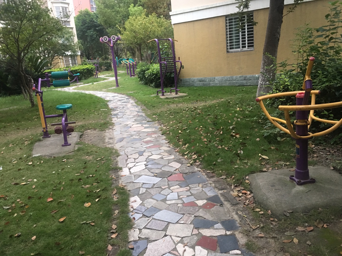 雅鹿新苑二期健身点