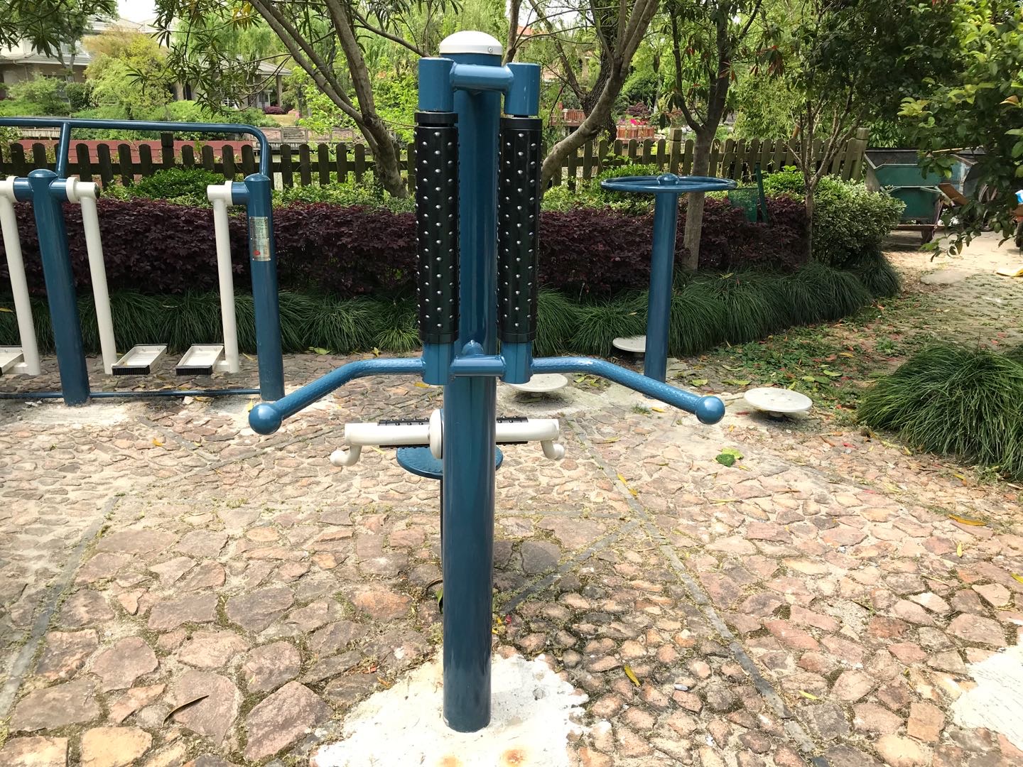 腰背按摩器