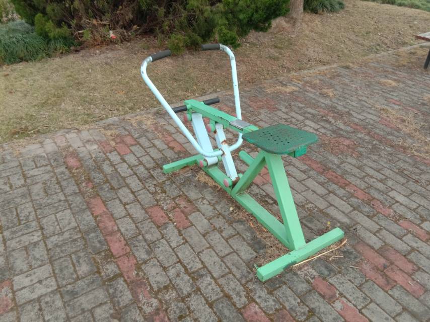 划船器
