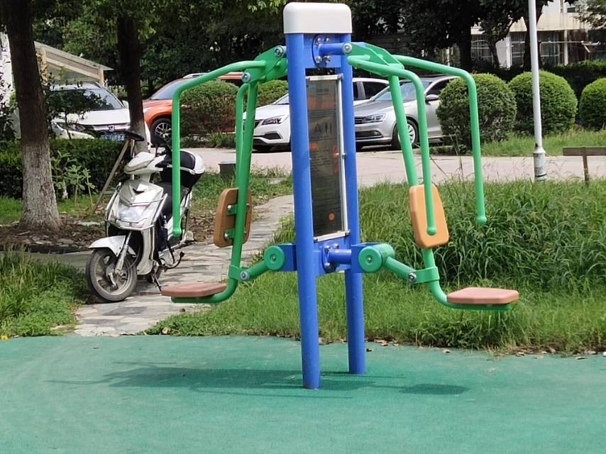 双立柱推力训练器
