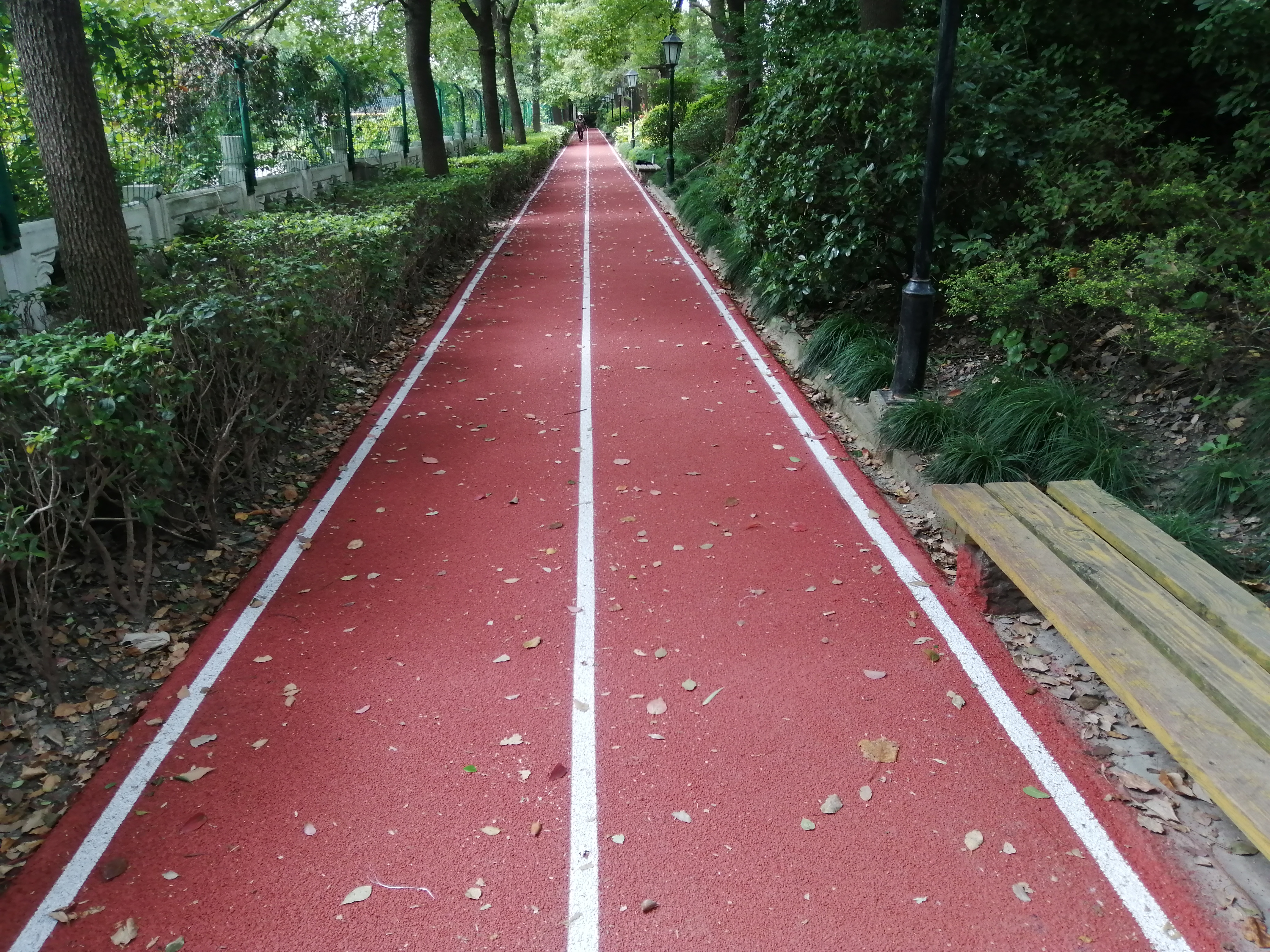 世纪长江苑锦城市民健身步道
