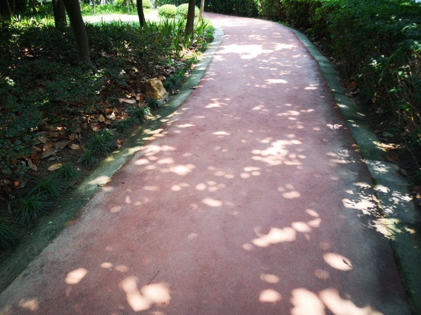 航华公园健身步道
