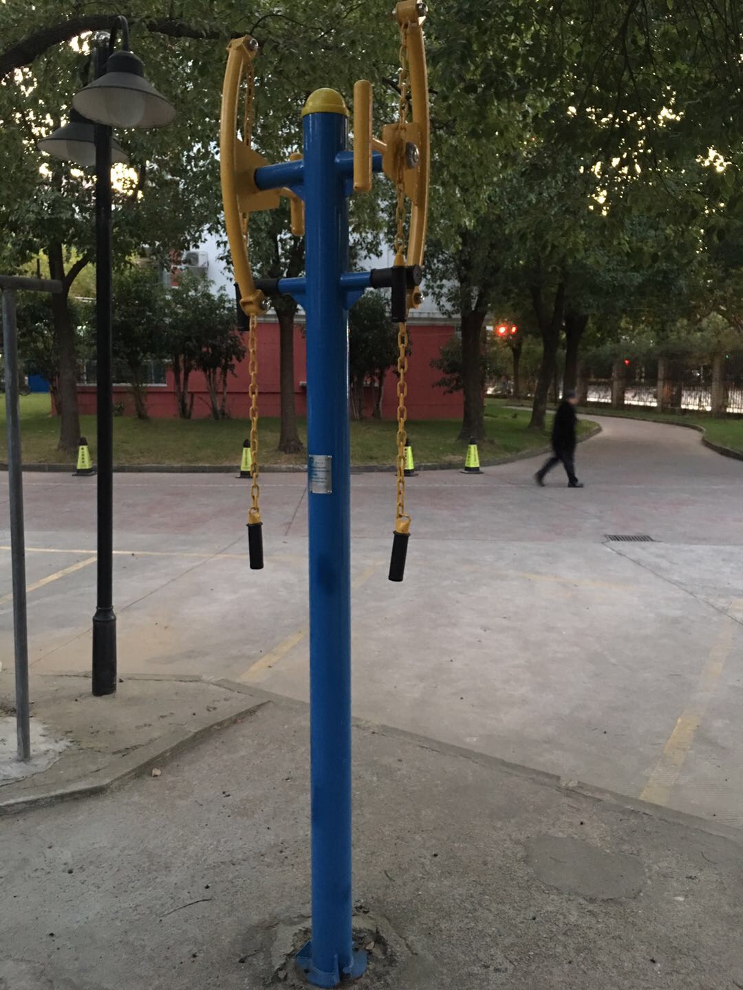 上肢牵引器