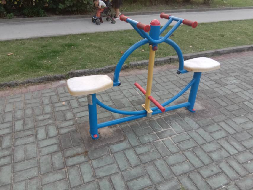下肢康复器