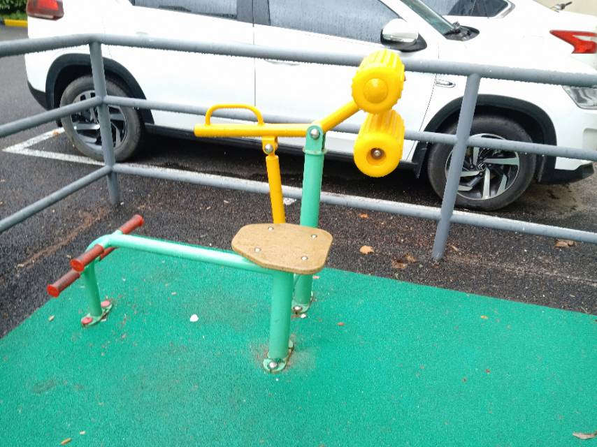 腹背锻炼器
